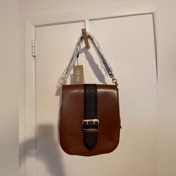 Burberry leather satchel - Picture 1 of 6
